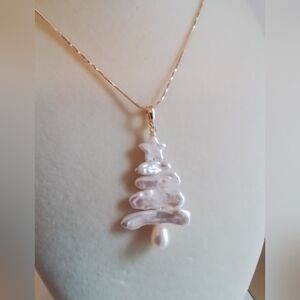 Elegant Pearl Christmas Tree Pendant Necklace
